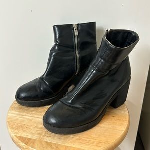 Matt and Nat North Block Ankle Boots